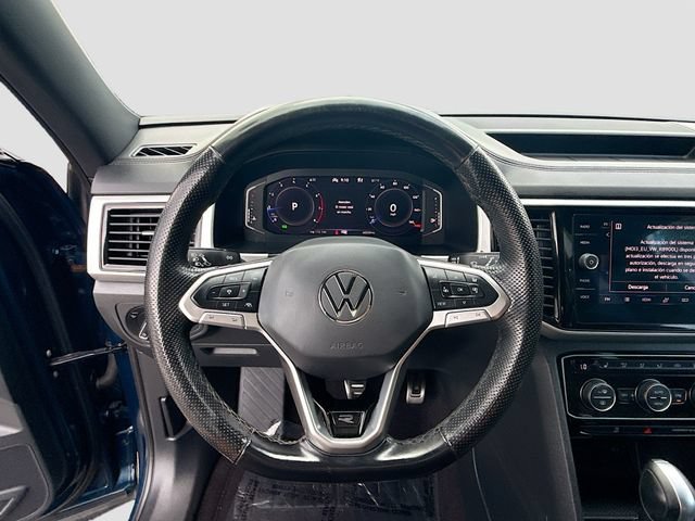 Used 2022 Volkswagen Atlas Cross Sport SEL R-Line AWD/4WD image 11
