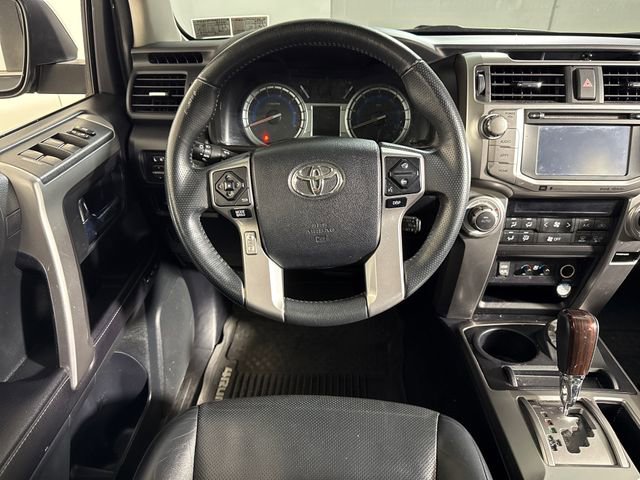 Used 2016 Toyota 4Runner Limited AWD/4WD image 18