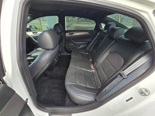 Used 2019 Hyundai Sonata Limited FWD image 12
