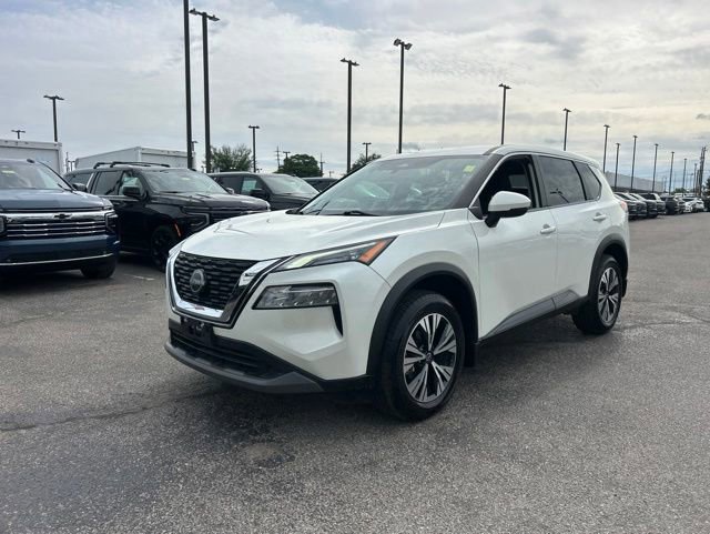 Used 2022 Nissan Rogue SV FWD image 7