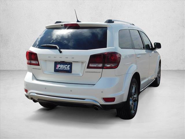 Used 2017 Dodge Journey Crossroad FWD image 9