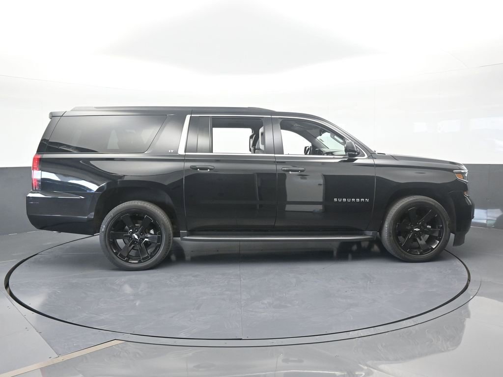Used 2020 Chevrolet Suburban LT image 7