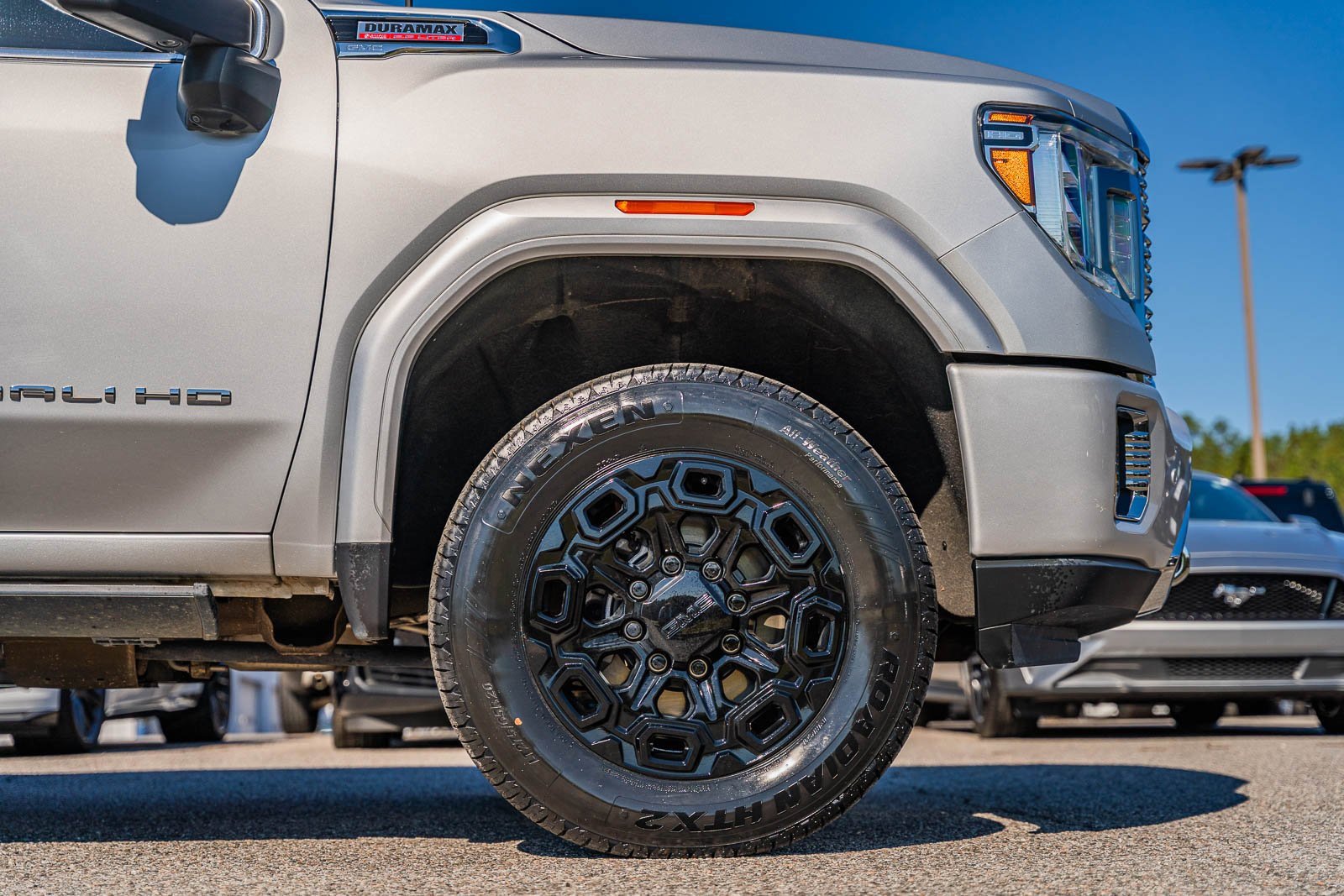 Used 2020 GMC Sierra 2500 Denali w/ Technology Package image 13