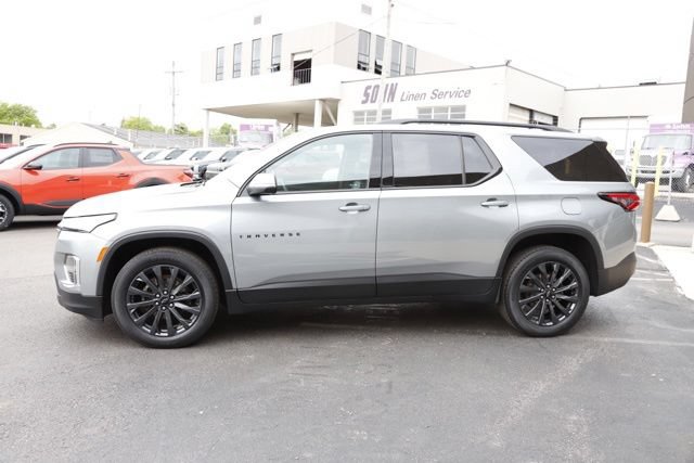 Used 2023 Chevrolet Traverse RS AWD/4WD image 8