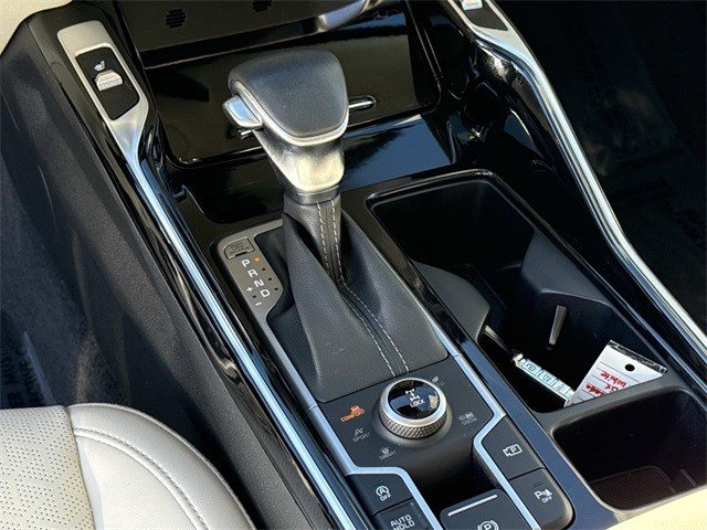 Used 2023 Kia Sorento SX image 23