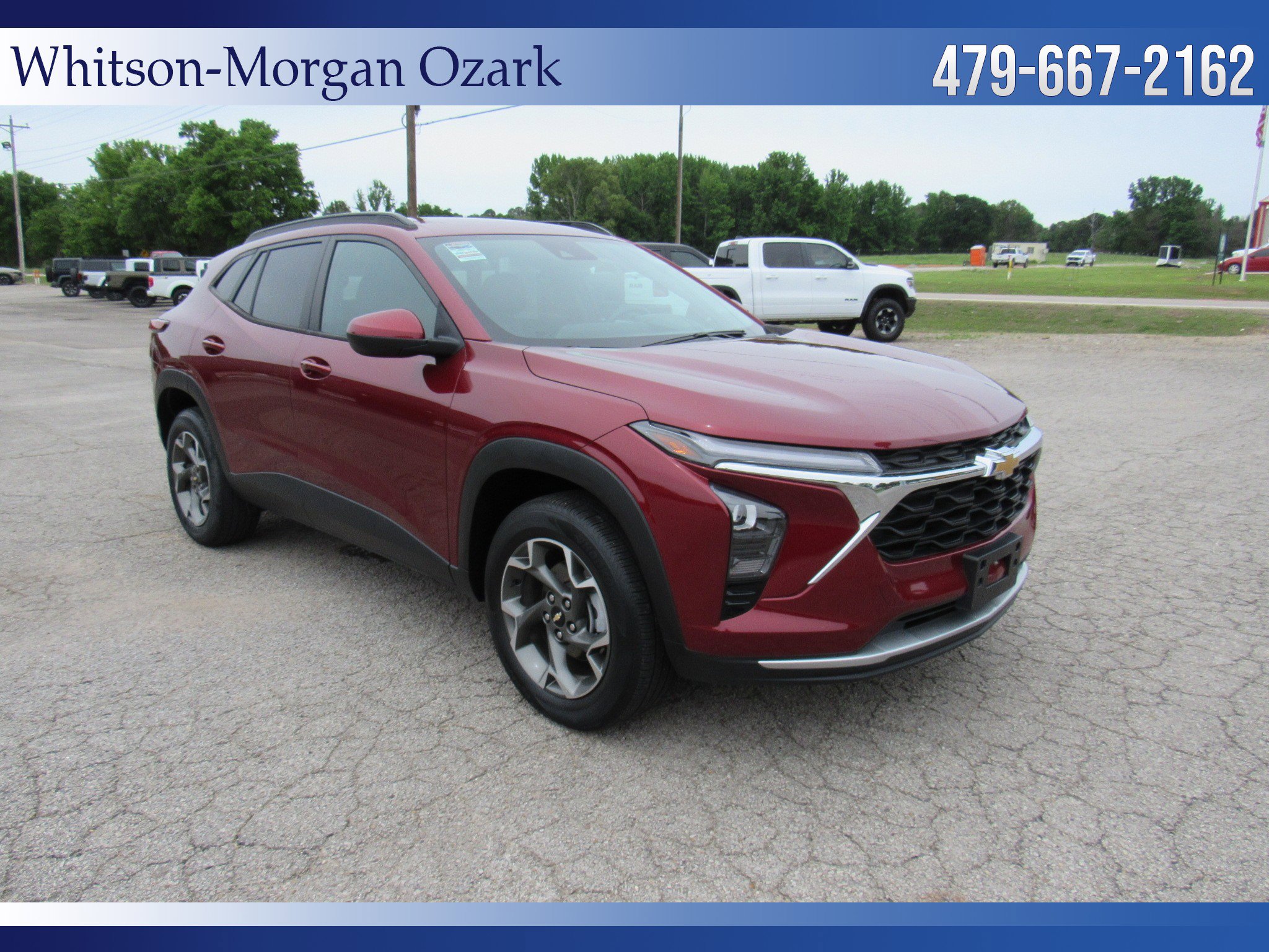 Used 2024 Chevrolet Trax LT w/ Driver Confidence Package FWD image 19