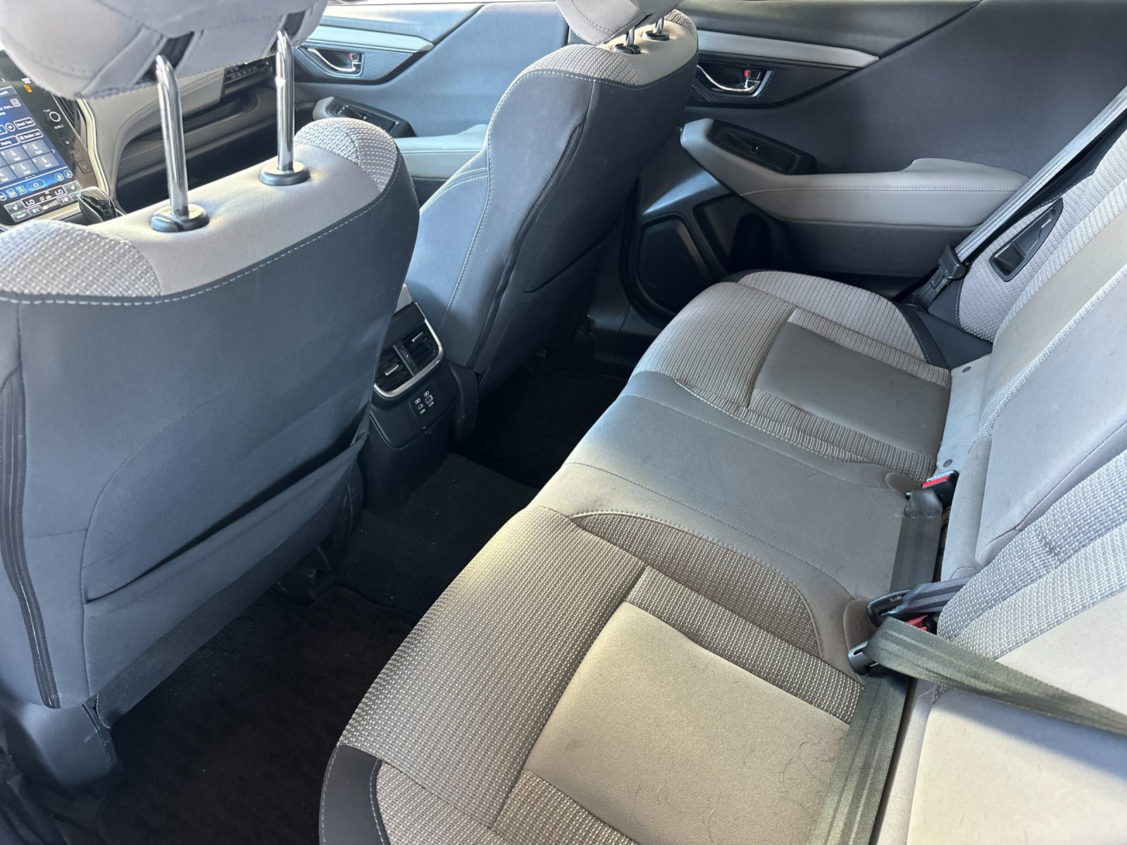 Used 2024 Subaru Outback Premium image 11