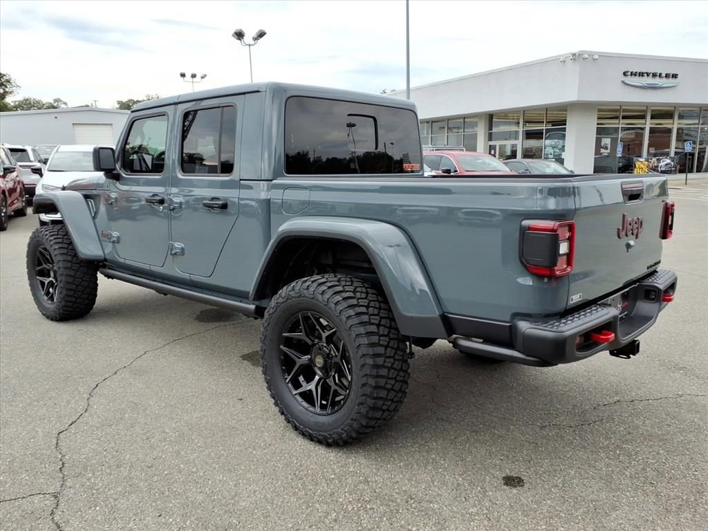 New 2025 Jeep Gladiator Rubicon w/ Convenience Group image 7
