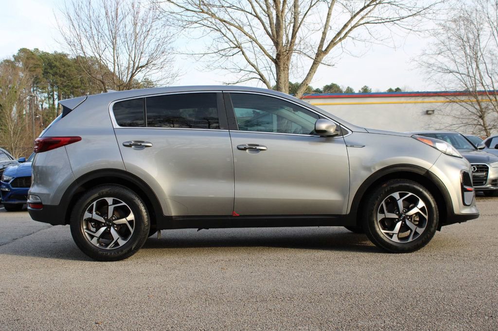 Used 2021 Kia Sportage LX FWD image 9