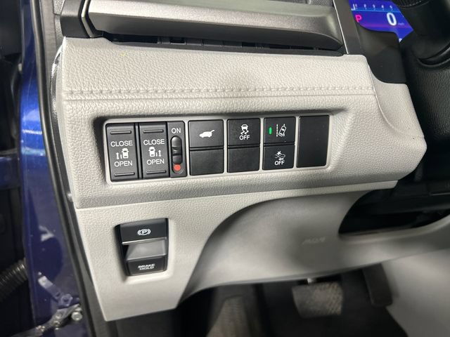Used 2018 Honda Odyssey EX-L image 18