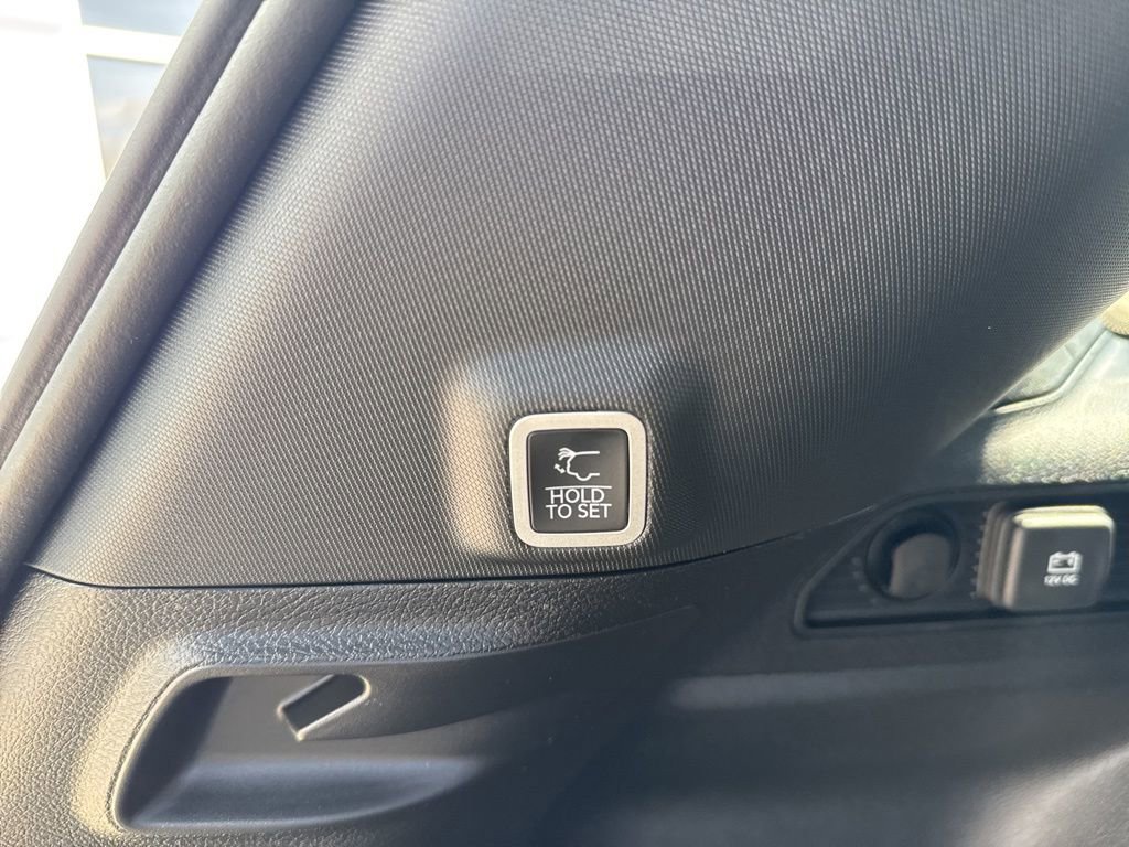 New 2026 Jeep Grand Cherokee Altitude AWD/4WD image 21