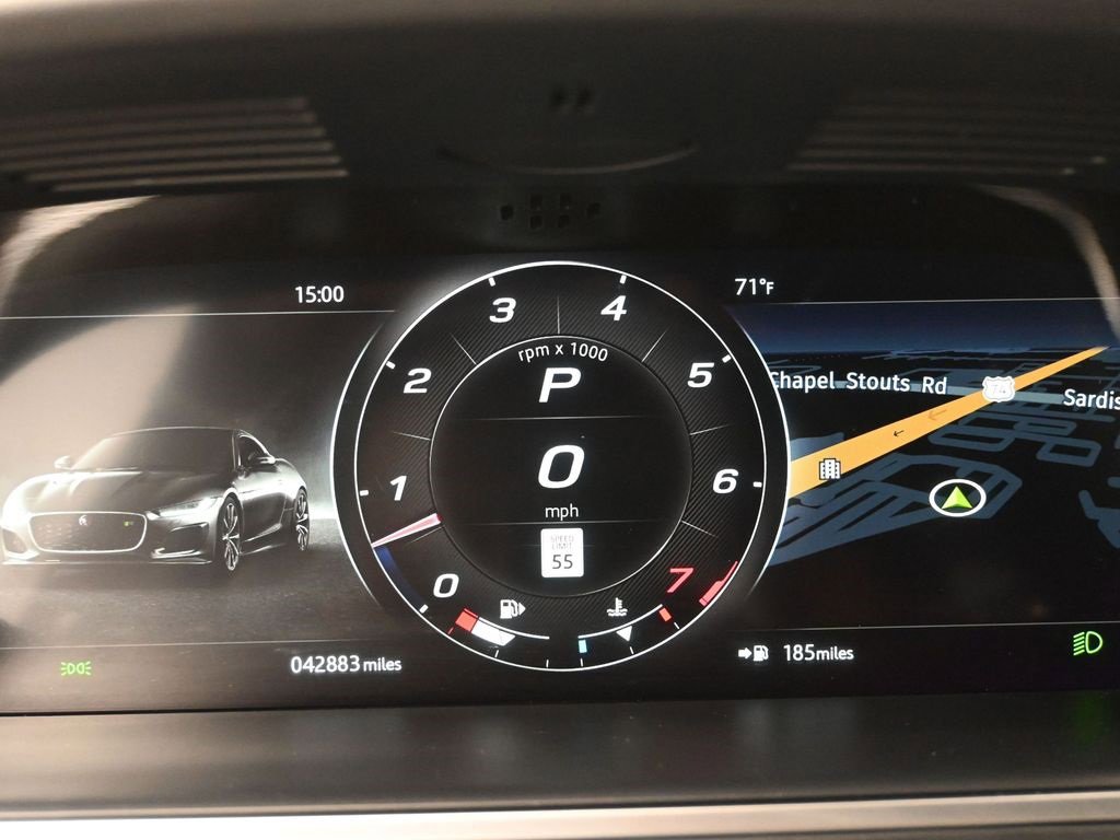 Used 2021 Jaguar F-TYPE R image 12