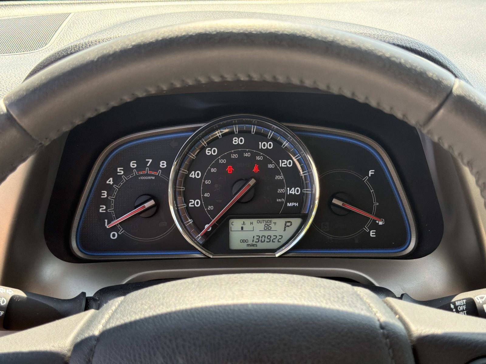 Used 2013 Toyota RAV4 Limited AWD/4WD image 27