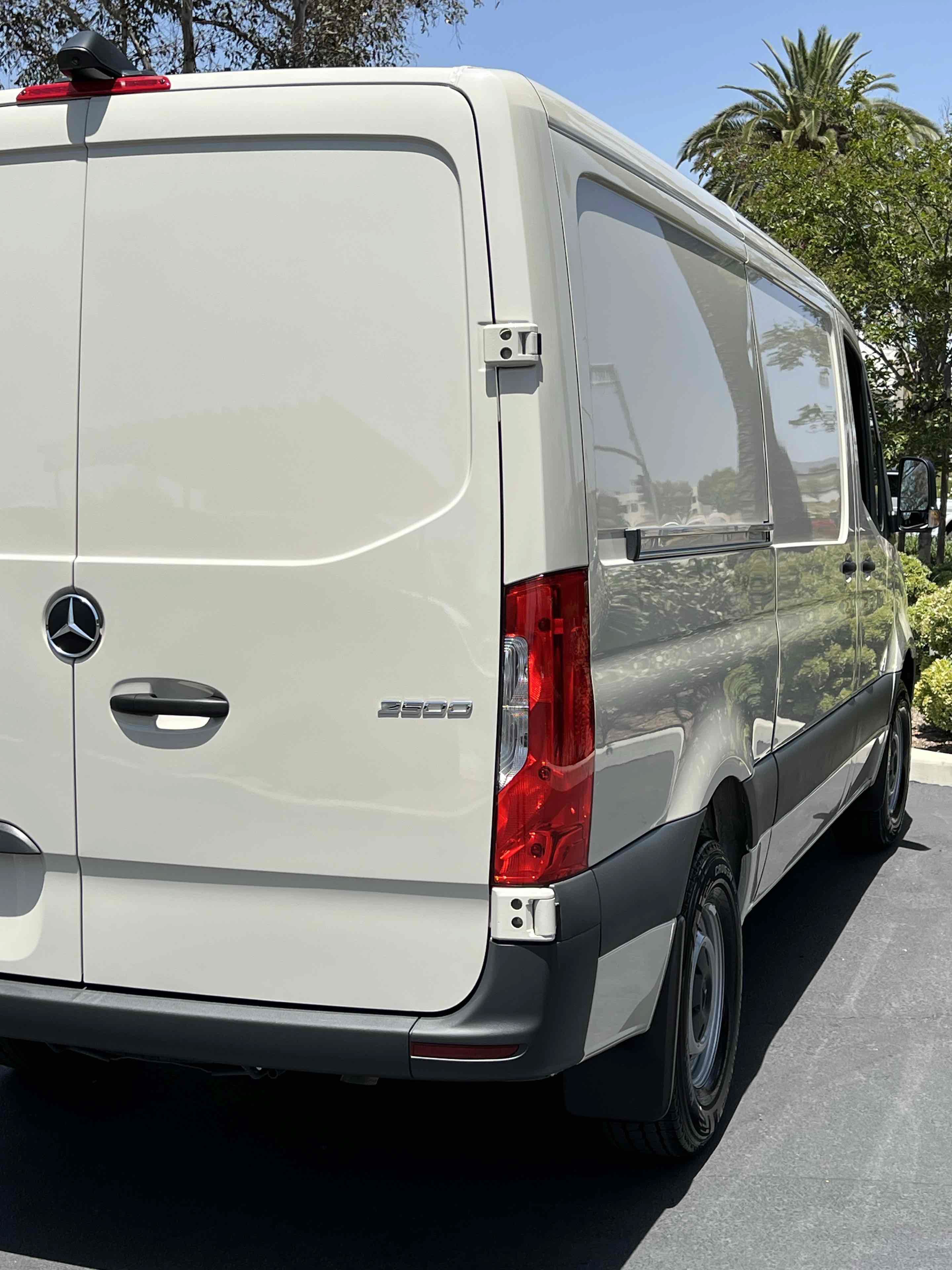 Used 2026 Mercedes-Benz Sprinter 2500 image 43