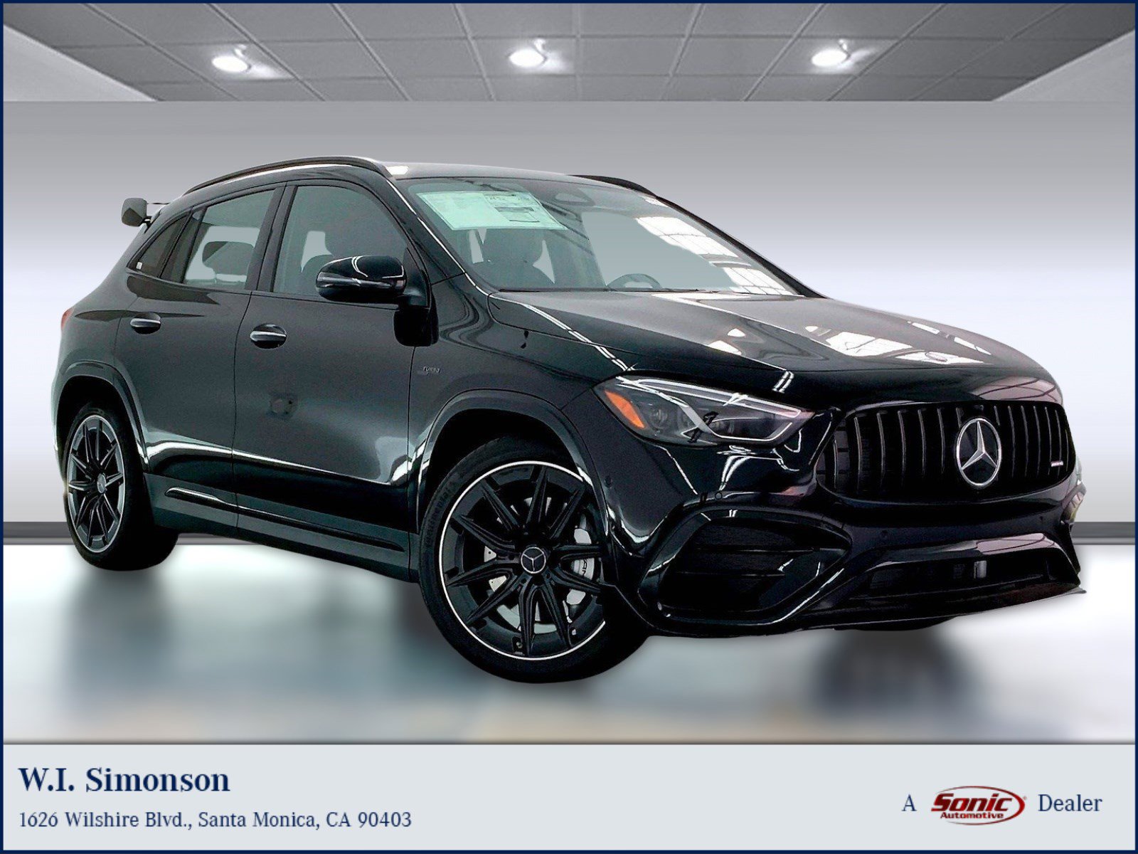 New 2025 Mercedes-Benz GLA 35 AMG 4MATIC