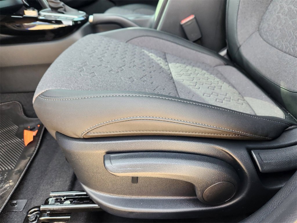 New 2026 Kia Seltos S image 17