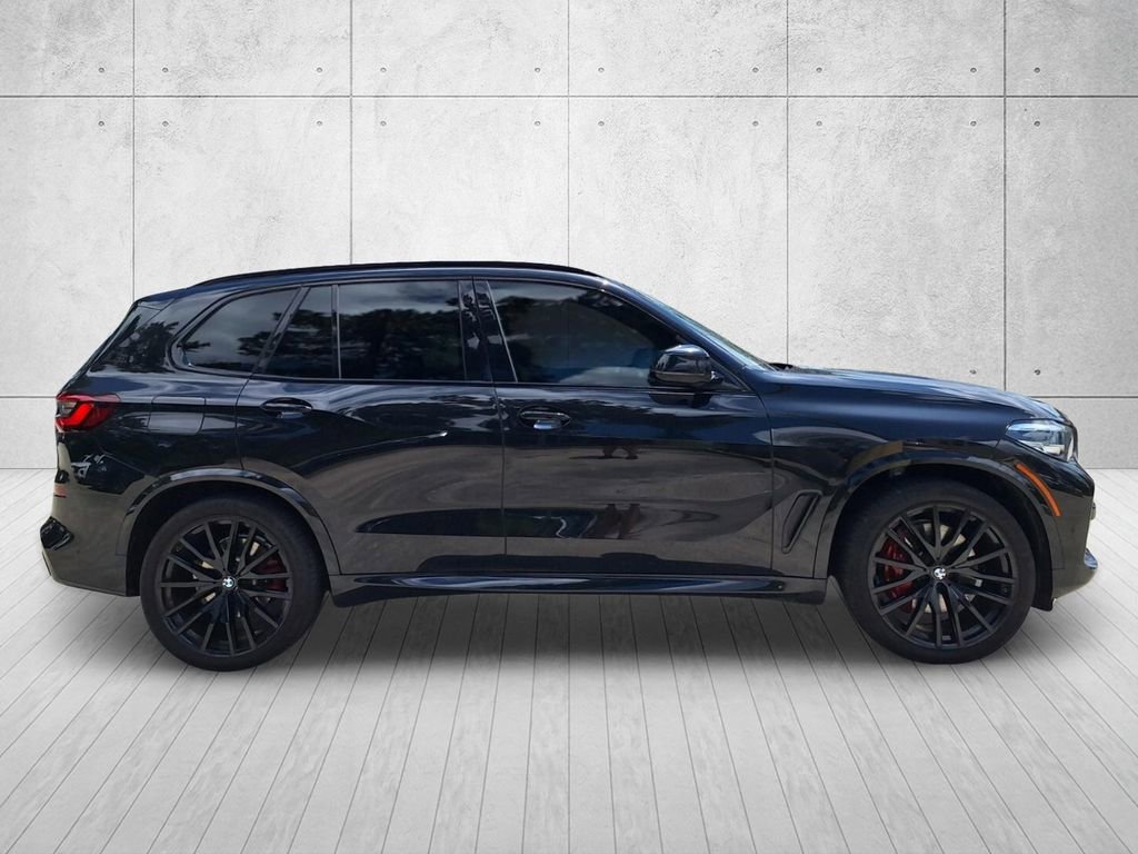 Used 2022 BMW X5 sDrive40i w/ M Sport Package RWD image 4