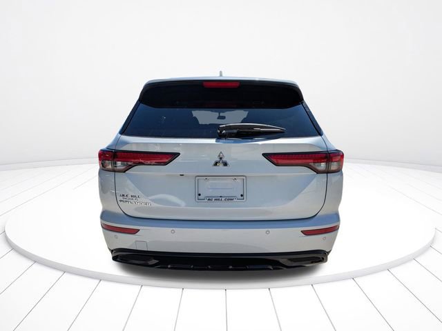 Used 2022 Mitsubishi Outlander SEL Black Edition image 5