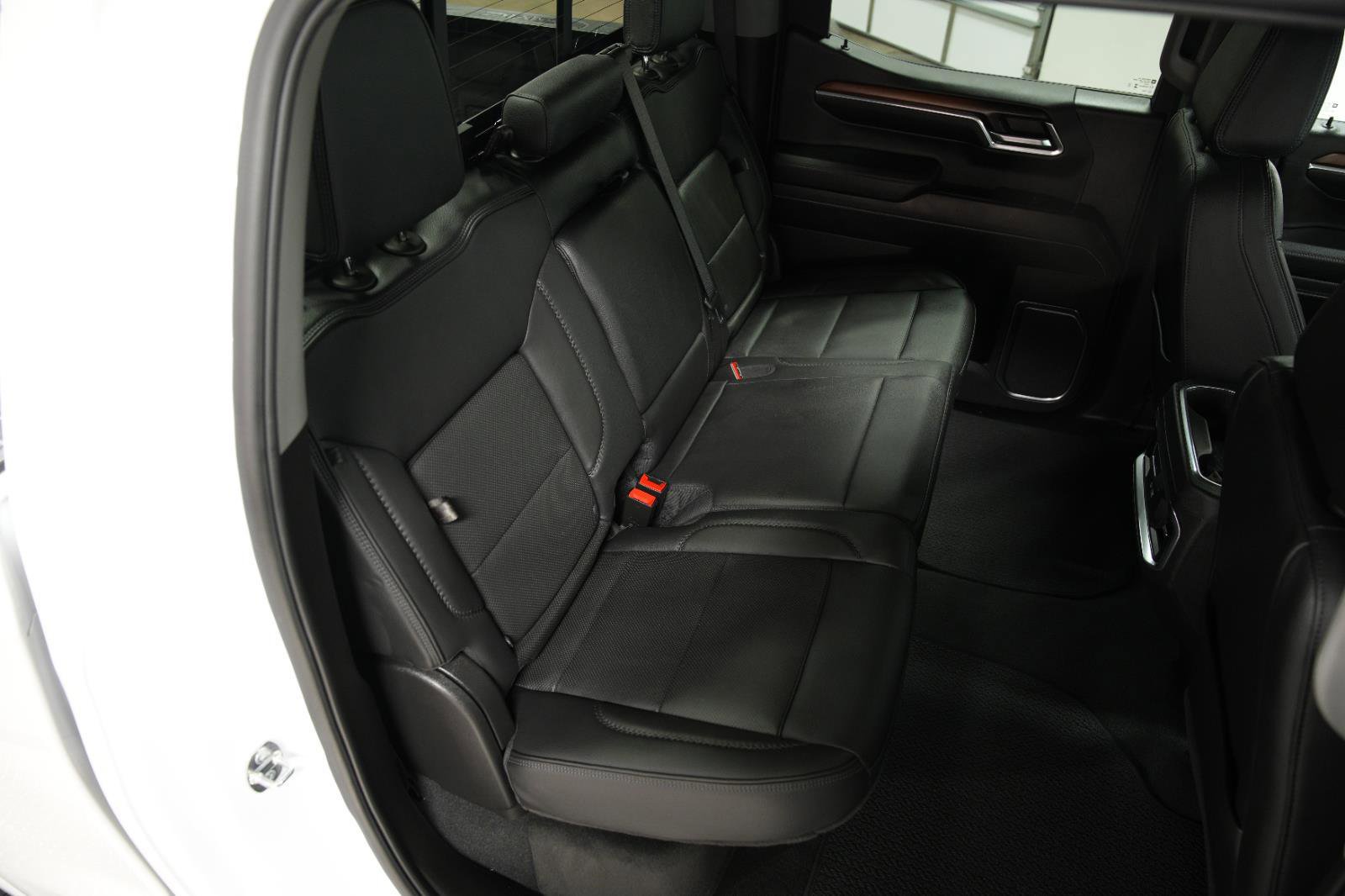 Used 2024 GMC Sierra 1500 Denali w/ Denali Reserve Package image 18