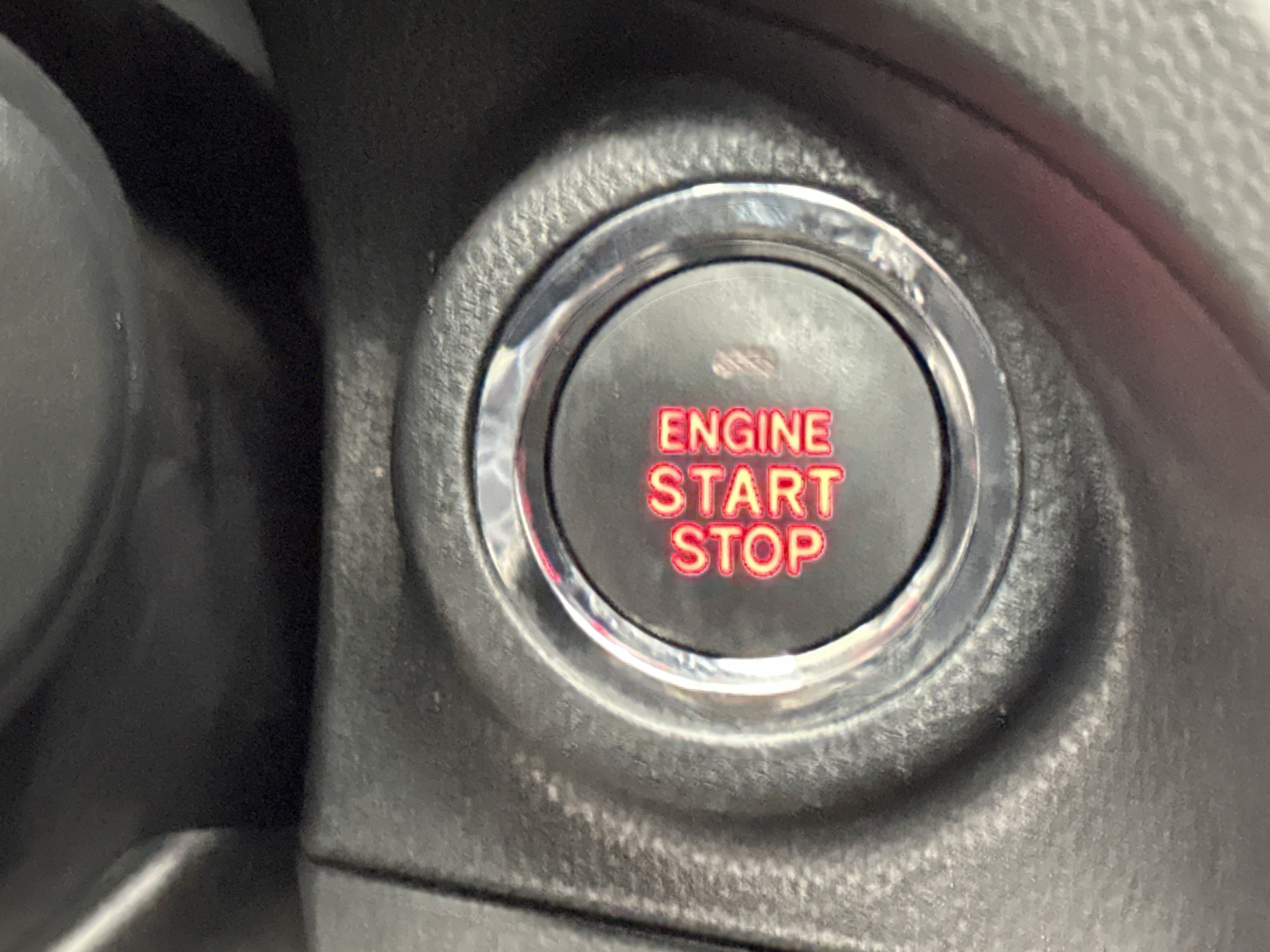 Used 2022 Subaru Forester Limited image 28