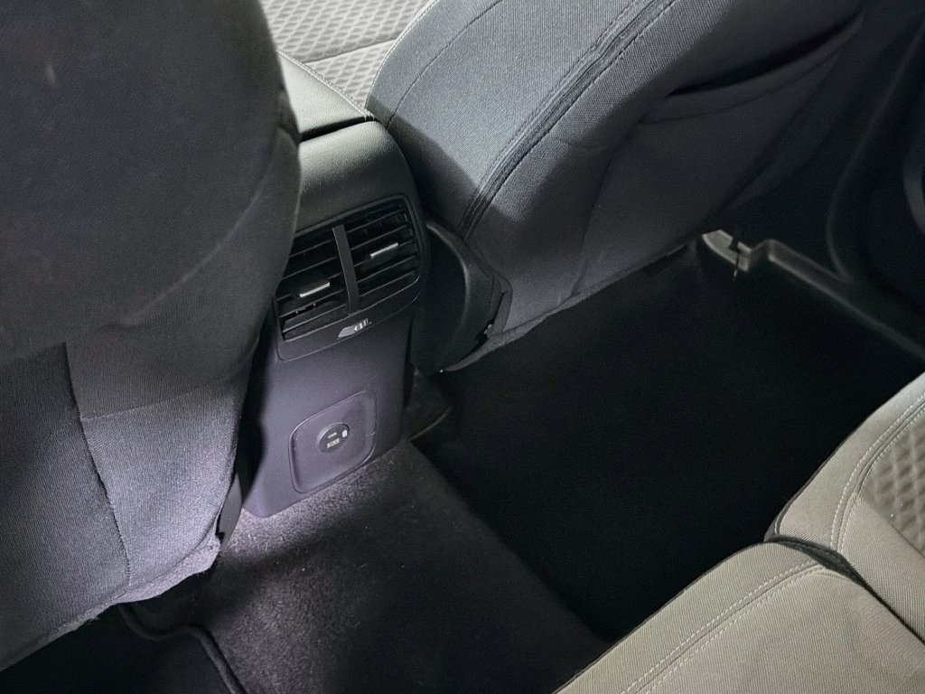 Used 2022 Ford Escape SE w/ Convenience Package FWD image 26