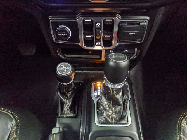 Used 2023 Jeep Wrangler Unlimited Sahara image 10