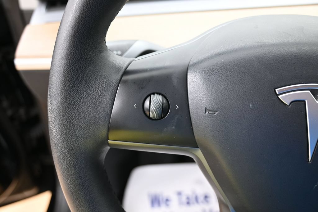Used 2023 Tesla Model 3 Standard Range RWD image 18