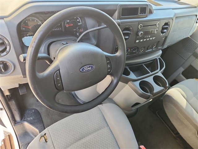Used 2011 Ford E-350 and Econoline 350 XLT image 10