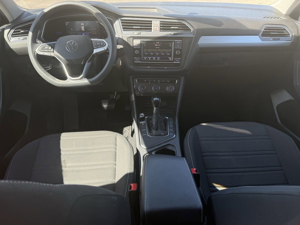Used 2022 Volkswagen Tiguan S image 25