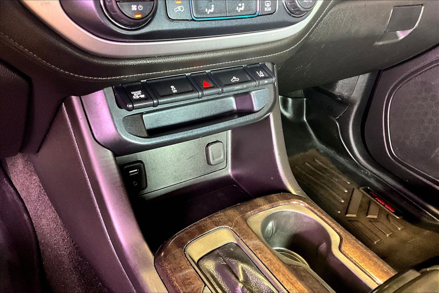 Used 2018 GMC Canyon SLE w/ SLE Convenience Package AWD/4WD image 17