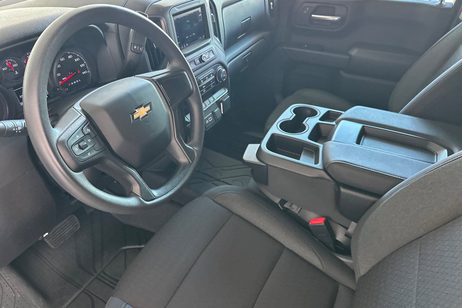 Used 2026 Chevrolet Silverado 1500 Custom w/ Turbomax Blackout Package image 10