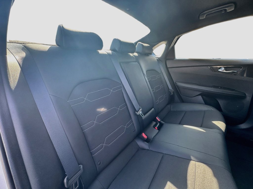 Certified 2023 Kia Forte GT-Line FWD image 28