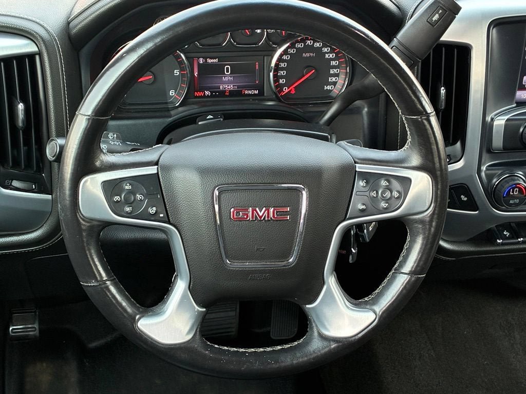 Used 2015 GMC Sierra 1500 SLT w/ SLT Preferred Package AWD/4WD image 9