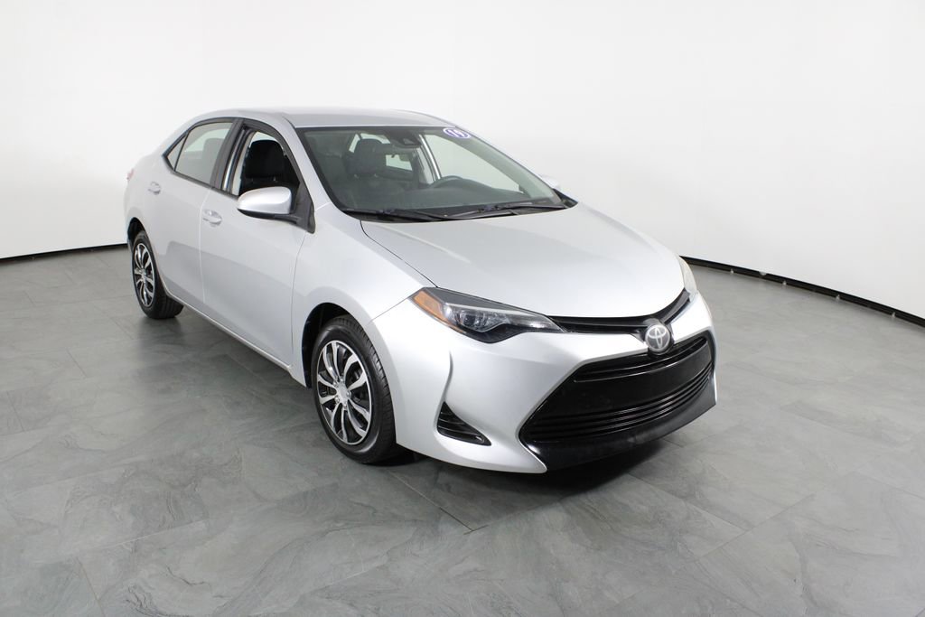 Used 2019 Toyota Corolla LE FWD image 4