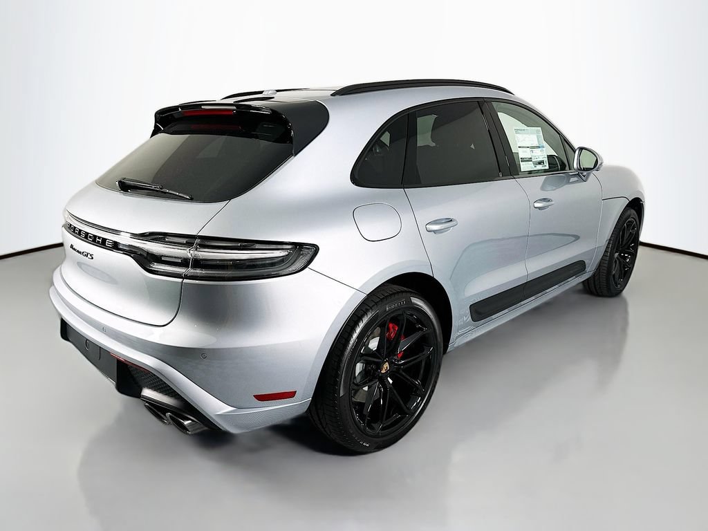 New 2026 Porsche Macan GTS AWD/4WD image 9