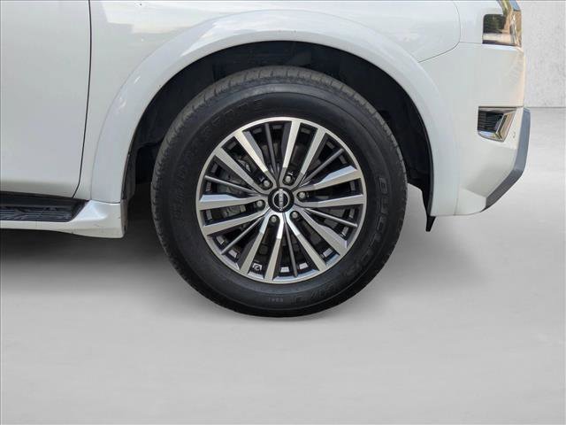 Used 2023 Nissan Armada SL w/ Captain's Chairs Package image 21