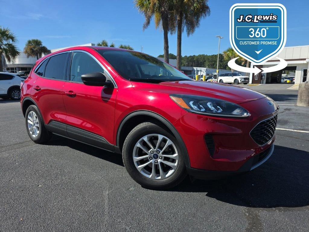 Used 2022 Ford Escape SE w/ Convenience Package