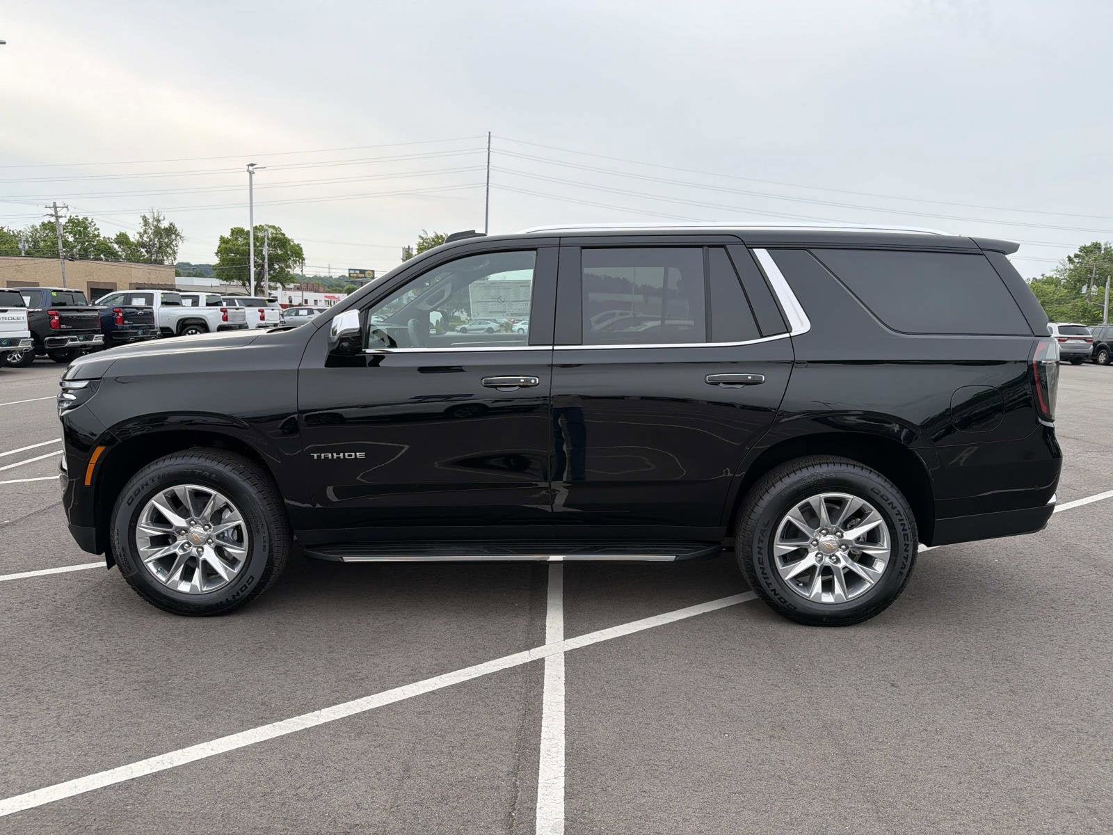 New 2026 Chevrolet Tahoe Premier w/ Sun And Tow Package AWD/4WD image 11