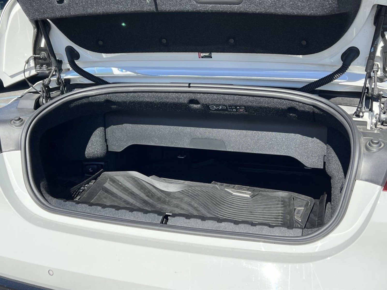 Used 2023 BMW M4 xDrive Competition w/ Executive Package image 24