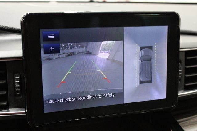 Used 2021 Ford Explorer Limited image 9