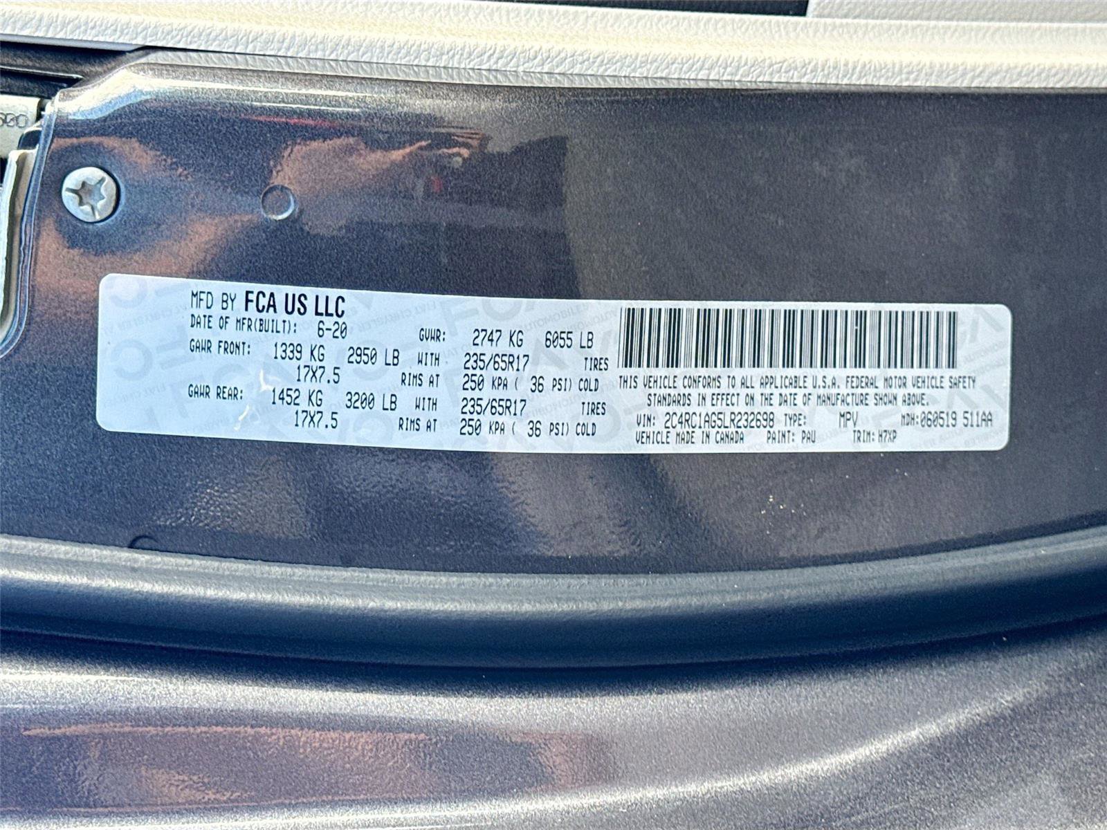 Used 2020 Chrysler Voyager L image 29