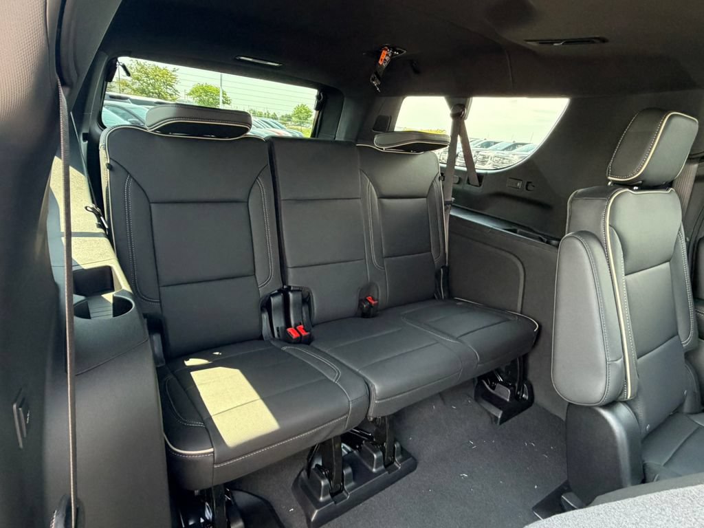 New 2026 GMC Yukon XL Elevation w/ Elevation Premium Package AWD/4WD image 23