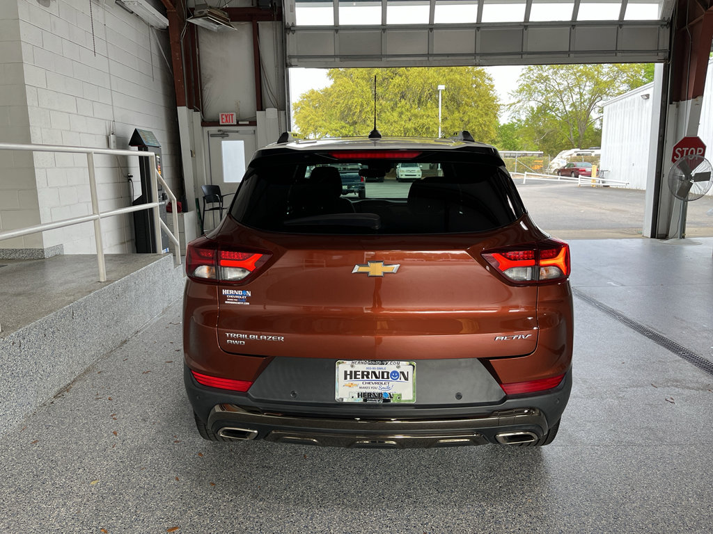 Used 2021 Chevrolet TrailBlazer ACTIV w/ Sun and Liftgate Package image 7