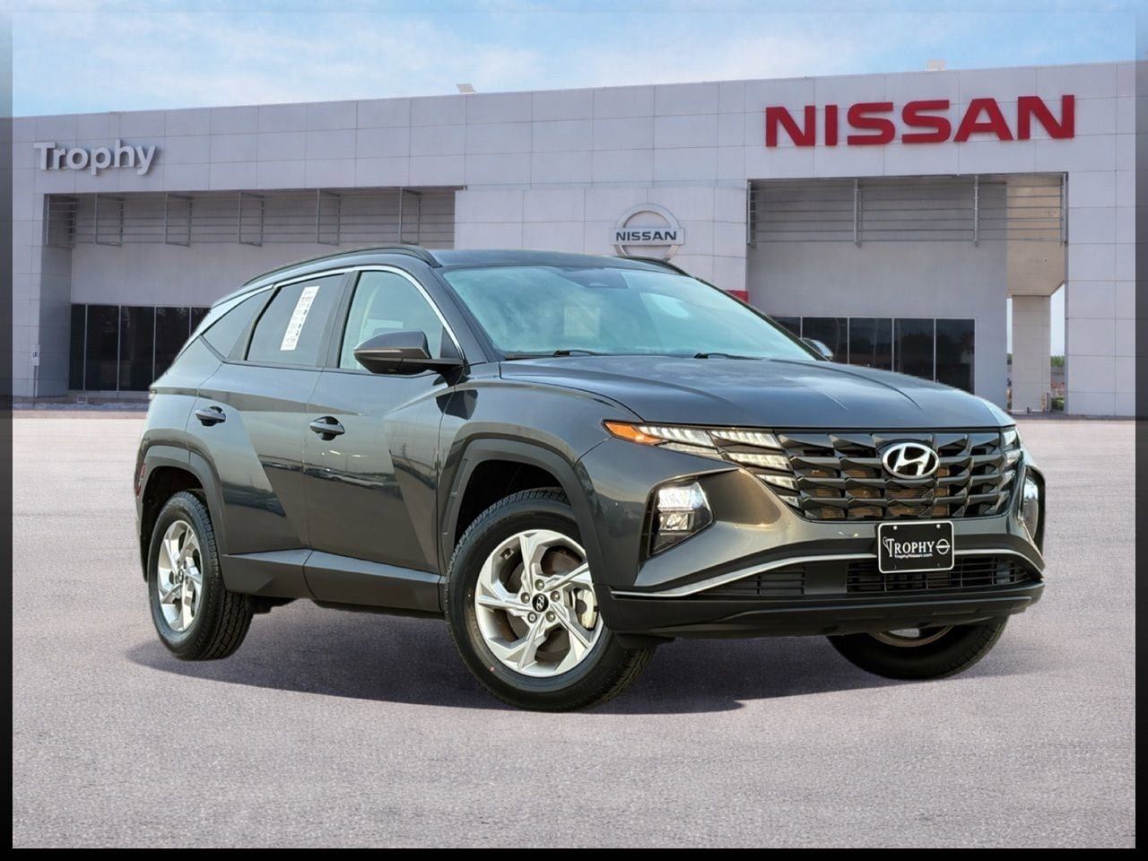 Used 2023 Hyundai Tucson SEL image 1