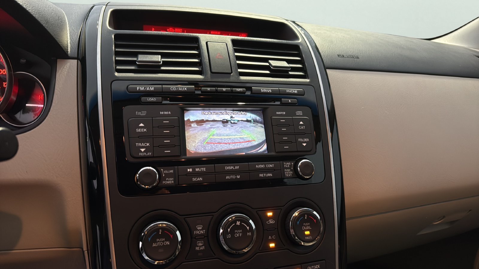 Used 2011 MAZDA CX-9 Touring w/ Moonroof & Bose Audio Pkg FWD image 18