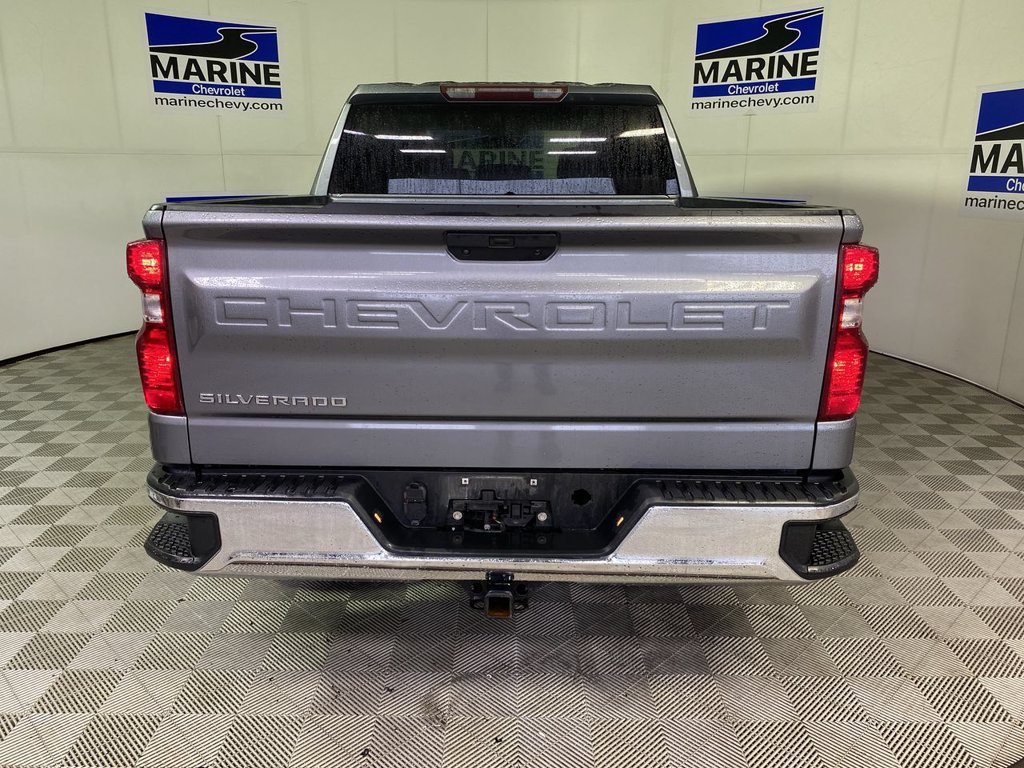 Used 2022 Chevrolet Silverado 1500 LT RWD image 17