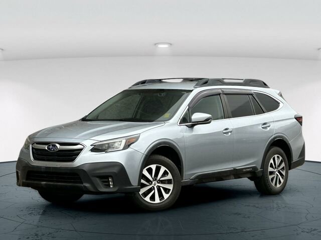Used 2020 Subaru Outback Premium image 2