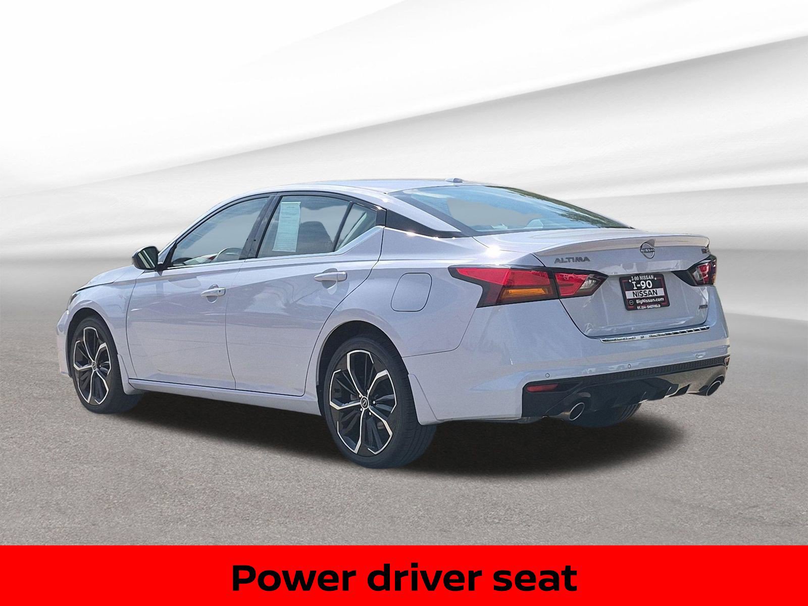 Certified 2023 Nissan Altima 2.5 SR w/ SR Premium Package AWD/4WD image 14