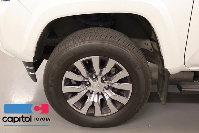 Certified 2023 Toyota Tacoma Limited AWD/4WD image 8