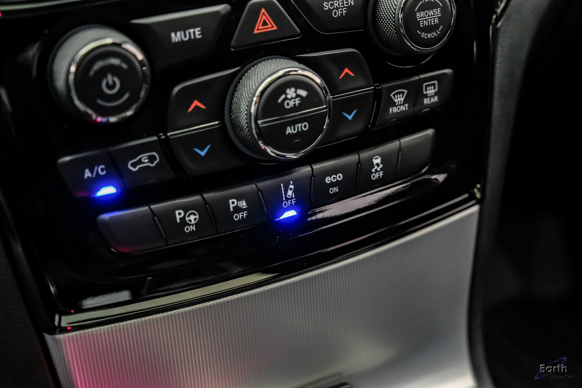 Used 2021 Jeep Grand Cherokee Trackhawk w/ Trailer Tow Group IV AWD/4WD image 72